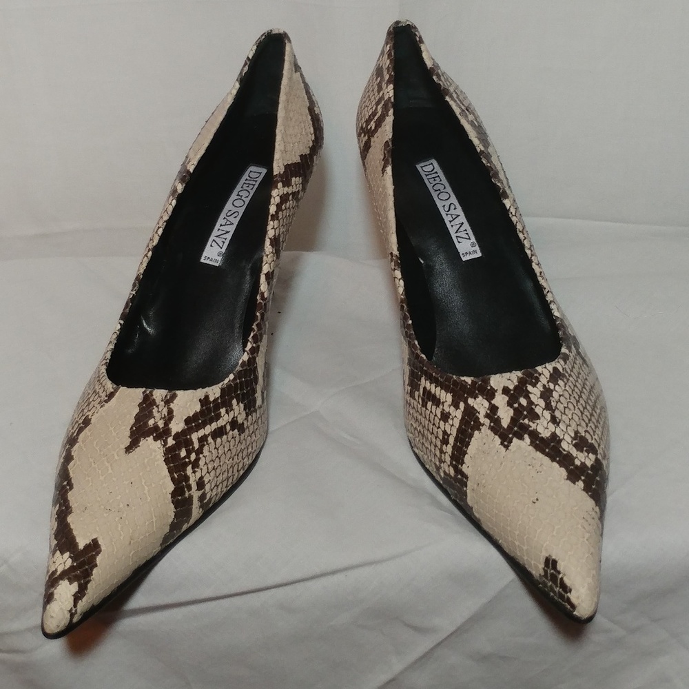 "New" Diego Sanz Rocio Snake Skin Heels